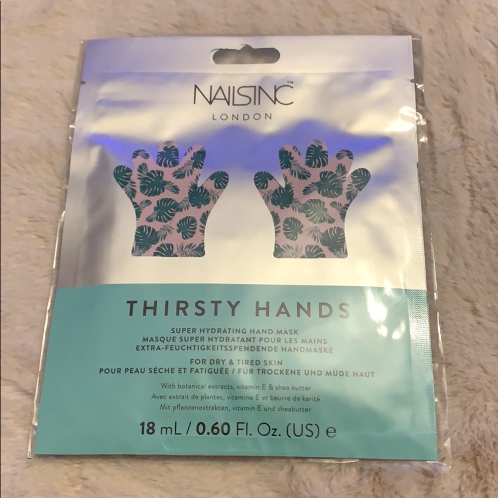 NailsInc Thirsty Hands